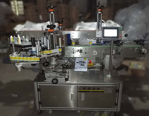 貼標(biāo)機(jī)