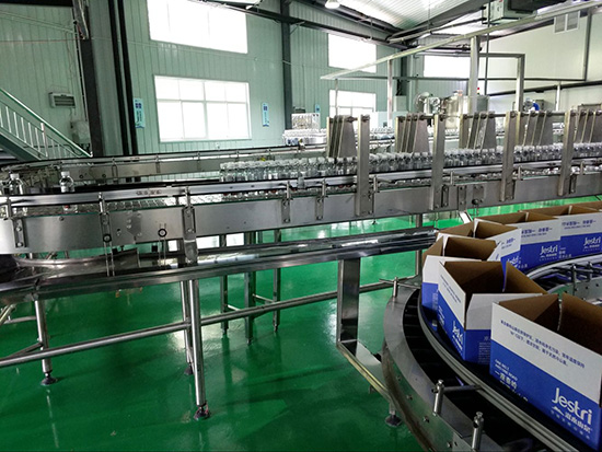 礦泉水生產(chǎn)線