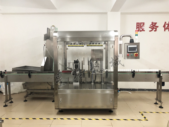 全自動旋蓋機(jī)